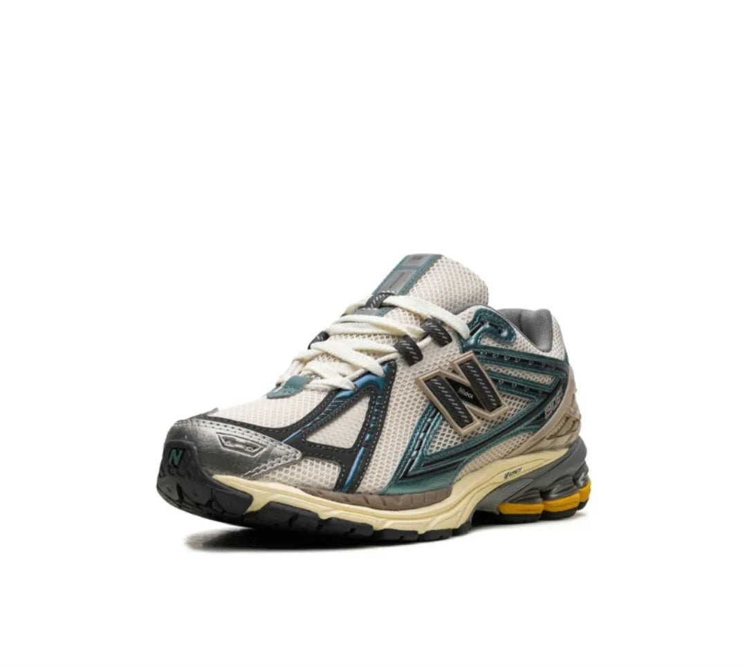 1906R" PANELLED" SNEAKERS