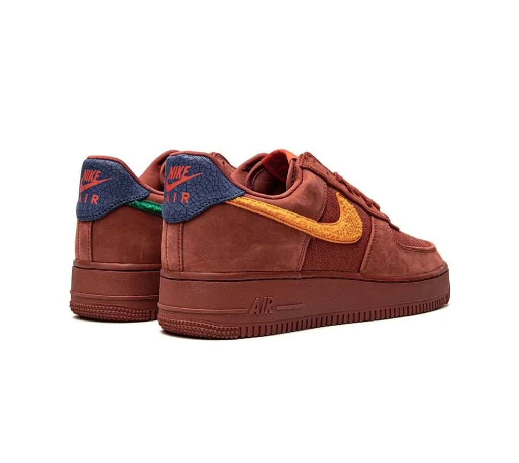 Air Force 1 Low "La Familia" sneakers