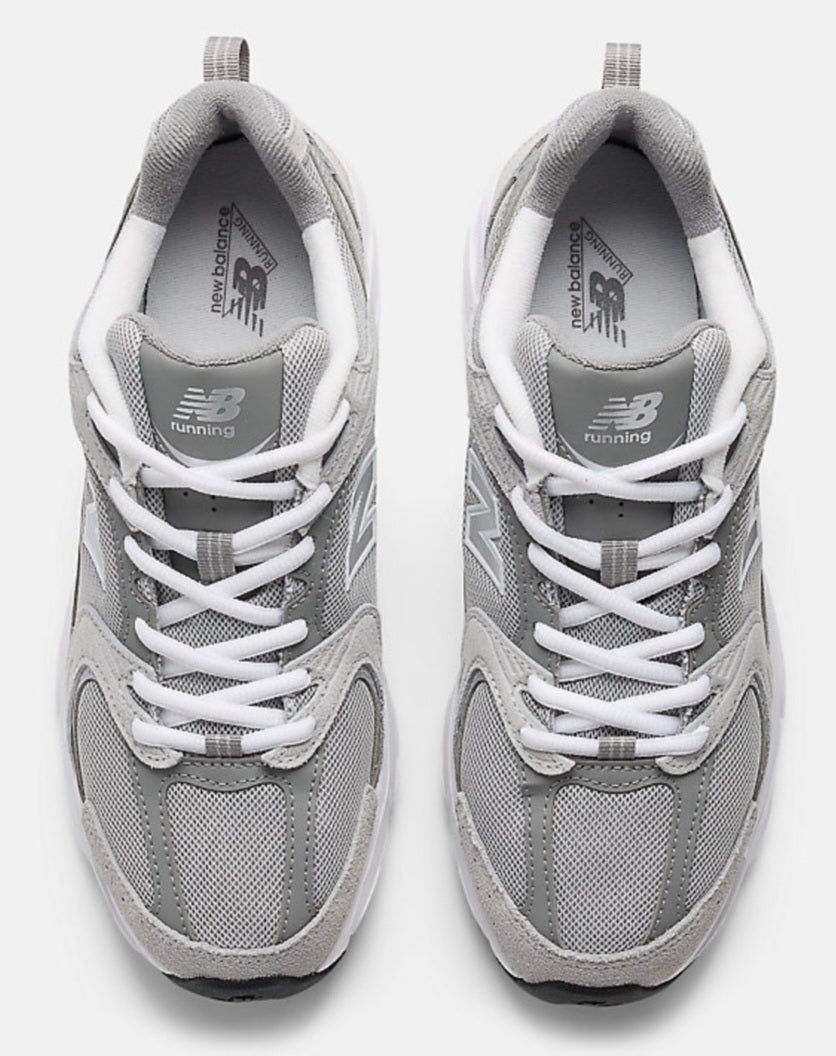 New Balance
530 suede low-top sneakers