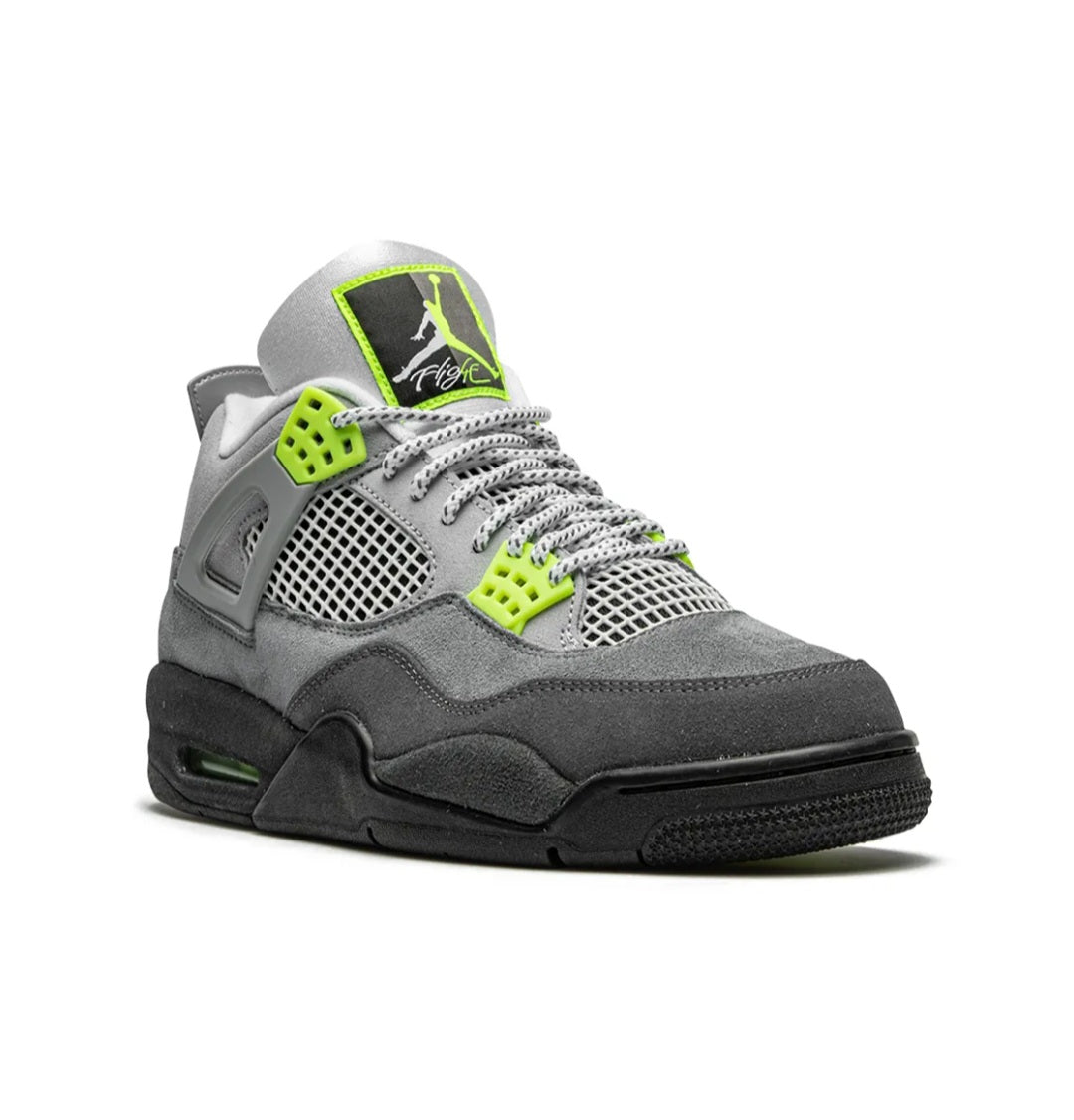 Air JORDAN 4 Retro SE "Neon" sneakers