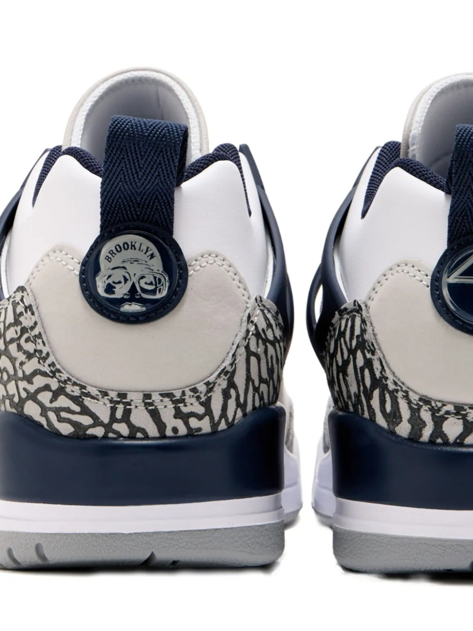 AIR JORDAN 
Jordan Spizike sneakers