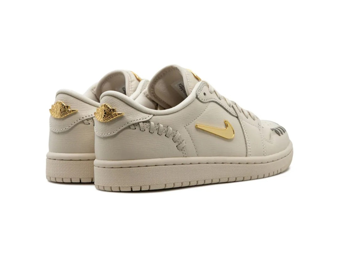 Air Jordan 1 Low "Method of Make - Legend Light Brown" sneakers