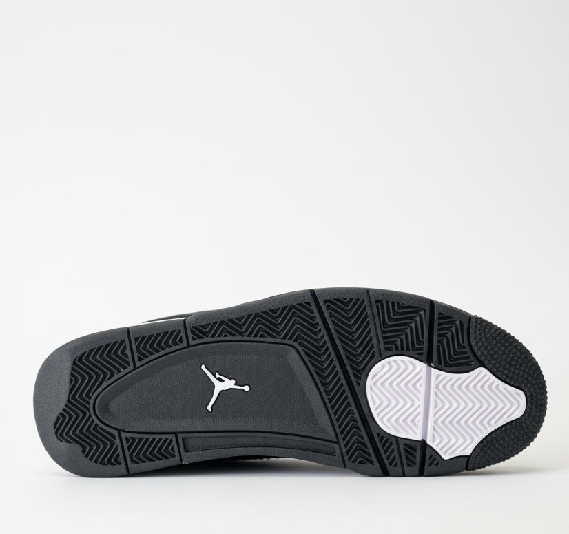 AIR JORDAN 4 RETRO WHITE THUNDER,,,