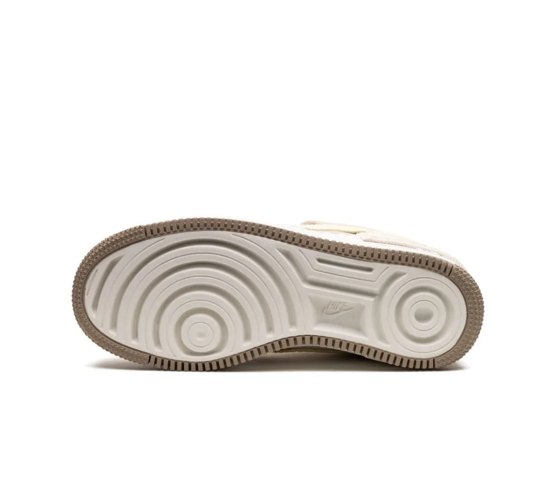AIR FORCE 1 Shadow"Coconut Milk/Citron Tint"SNEAKERS