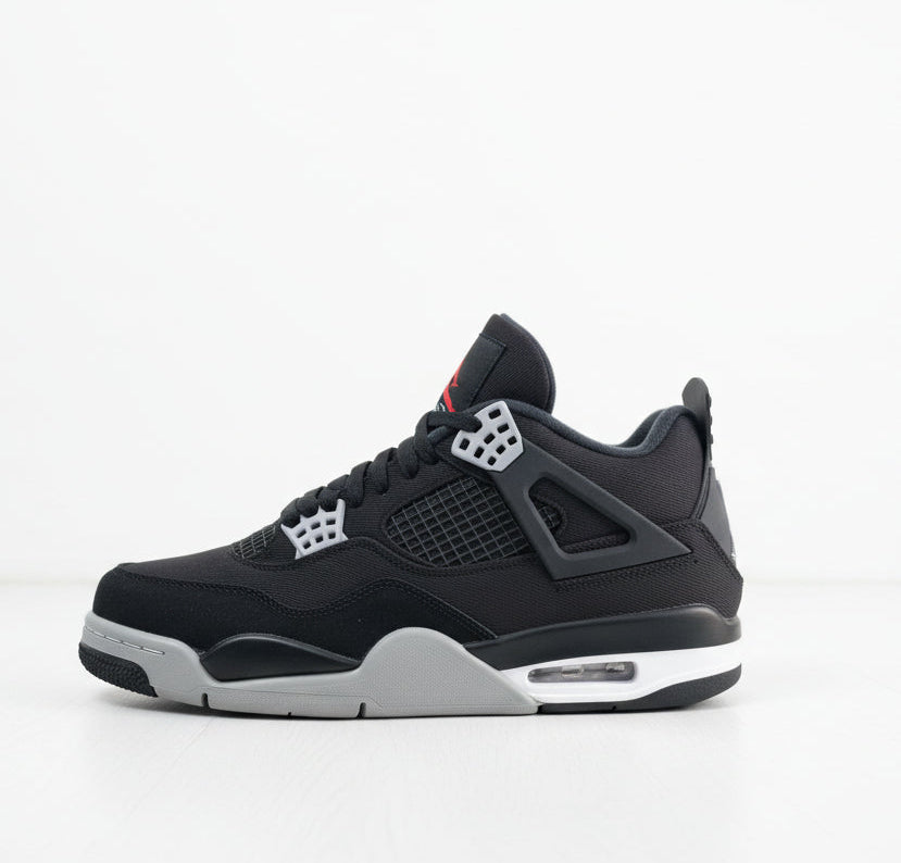 AIR JORDAN 4 RETRO SE" BLACK CANVAS FEATURES A BLACK CANVAS UPPER....