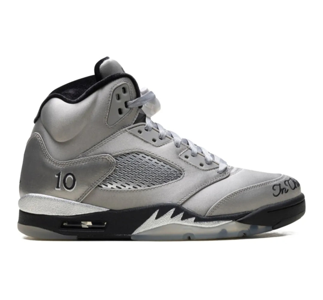 Air Jordan 5 Retro sneakers