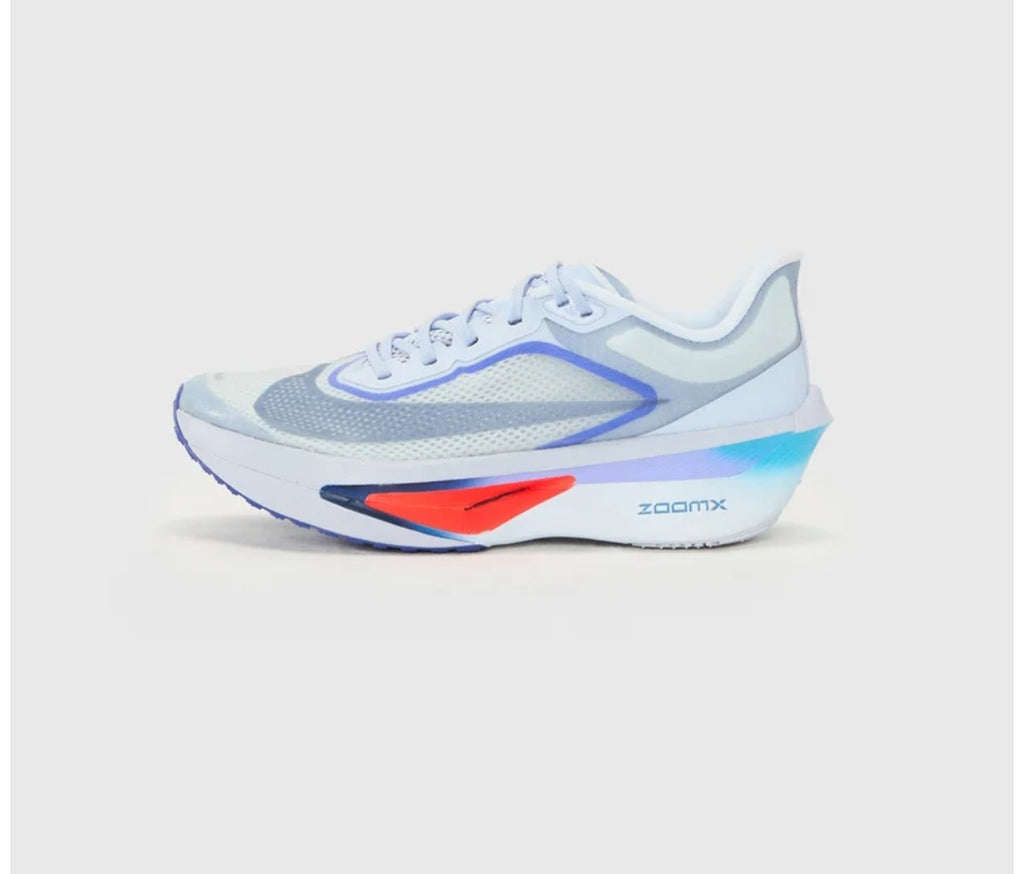 ZOOM FLY 6