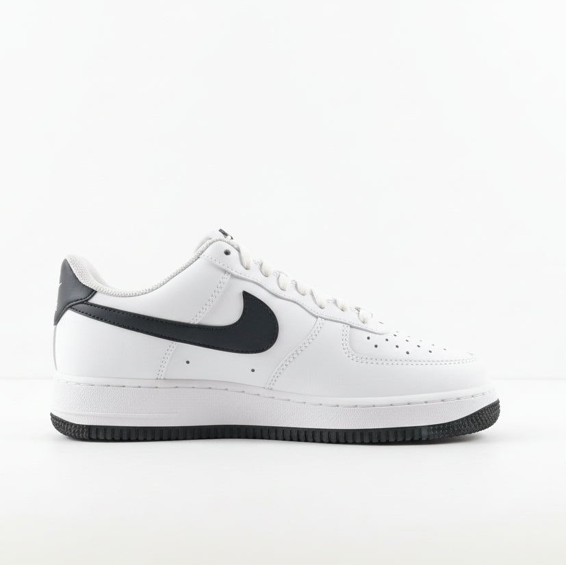 AIR FORCE 1 '07 SNEAKERS