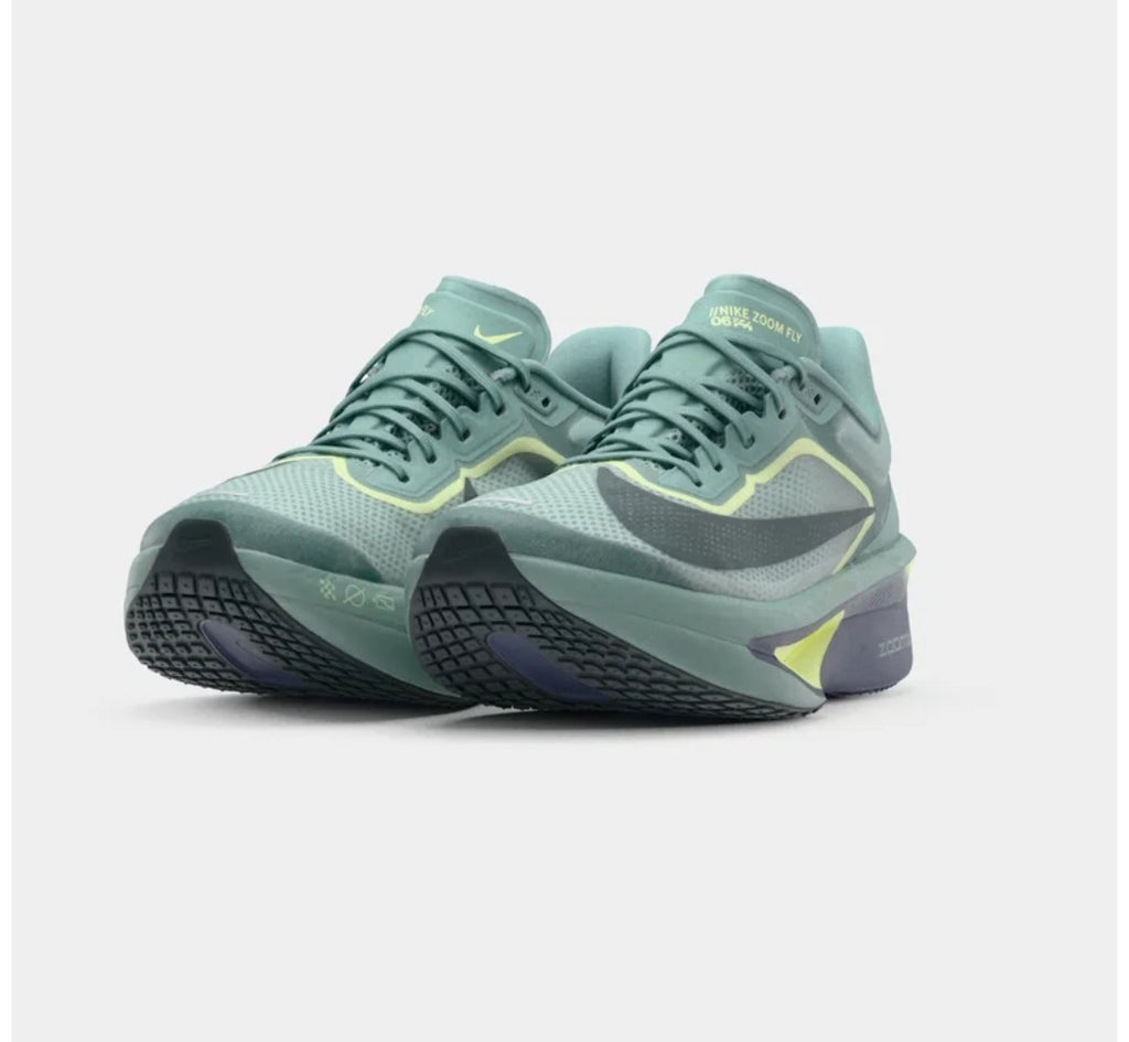 ZOOM FLY 6