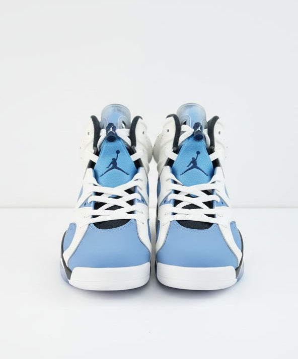 Air JORDAN 6 RETRO "UNC " SNEAKERS