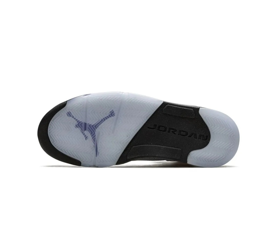Air Jordan 5 Retro sneakers