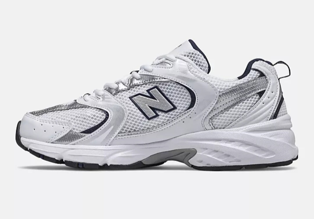 New Balance
mesh panel sneakers
