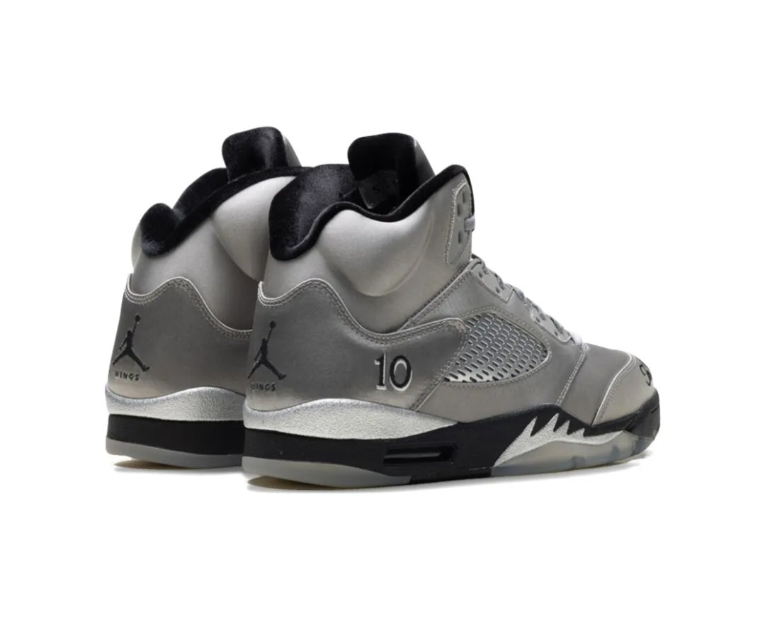 Air Jordan 5 Retro sneakers