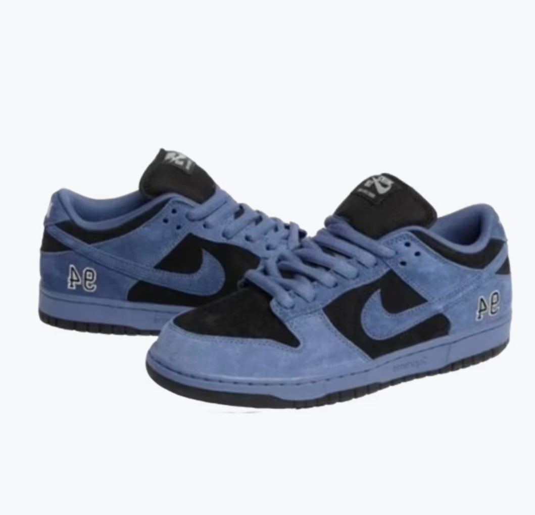 SB Dunk Low "Supreme - Ink" sneakers