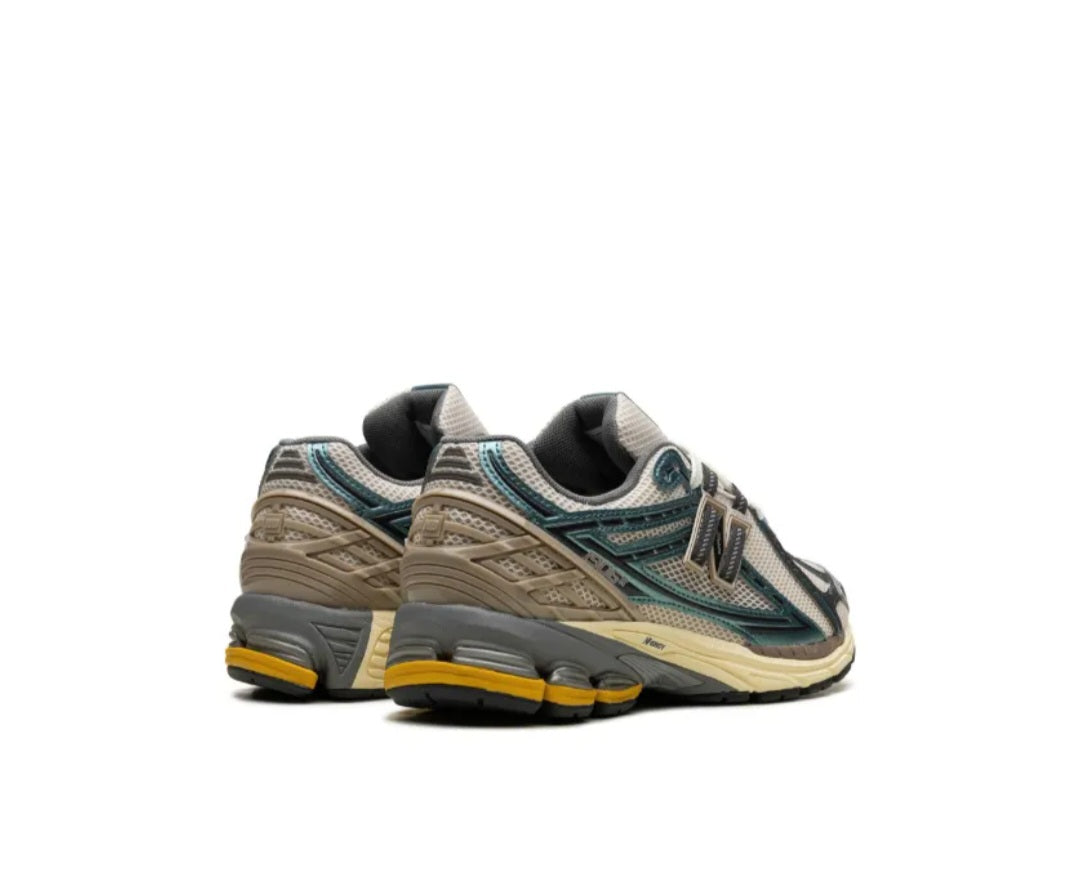 1906R" PANELLED" SNEAKERS
