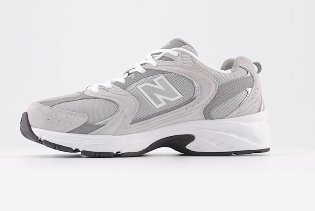New Balance
530 suede low-top sneakers
