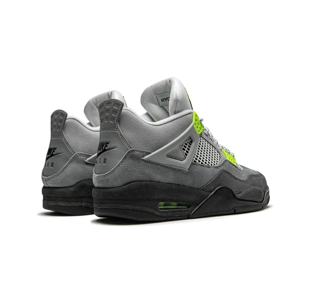 Air JORDAN 4 Retro SE "Neon" sneakers
